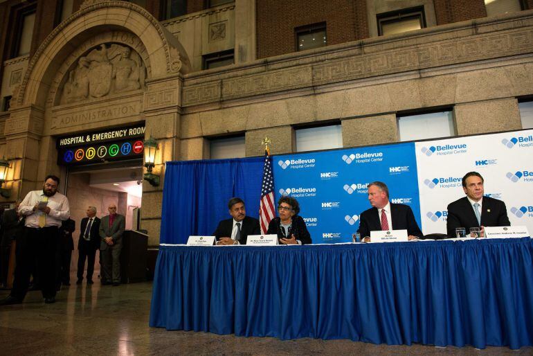 NEW YORK, NY - OCTOBER 23: (L-R) President of NYC Health and Hospitals Corporation Dr. Ram Raju, NYC Health Commissioner Dr. Mary Travis Bassett, Mayor Bill DeBlasio of New York City, Governor Andrew Cuomo of New York and Acting Commissioner of the Depart