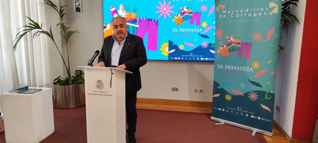 Juan Pedro Torralba en la presentación &quot;Tus compras se premian&quot;