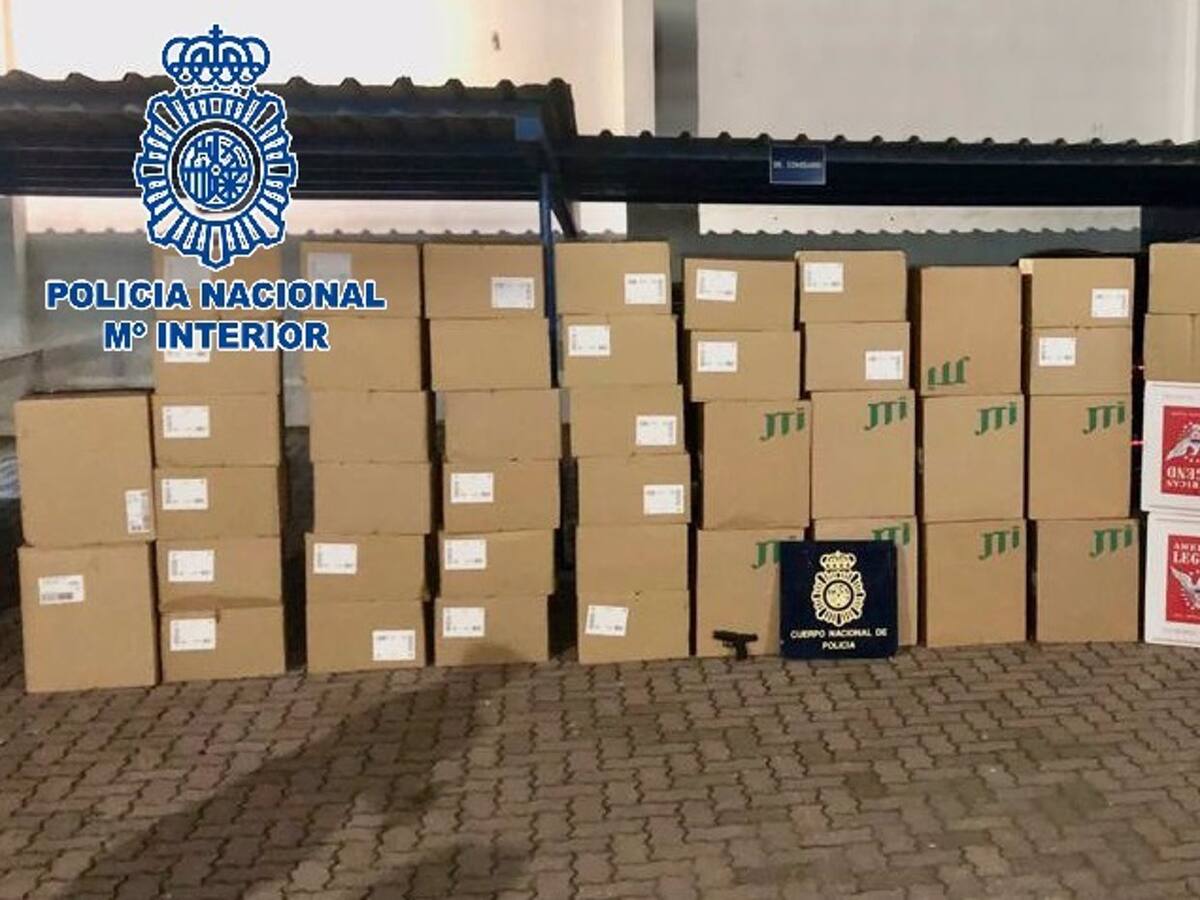 Diez detenidos y 27.000 cajetillas de contrabando intervenidas en La Línea