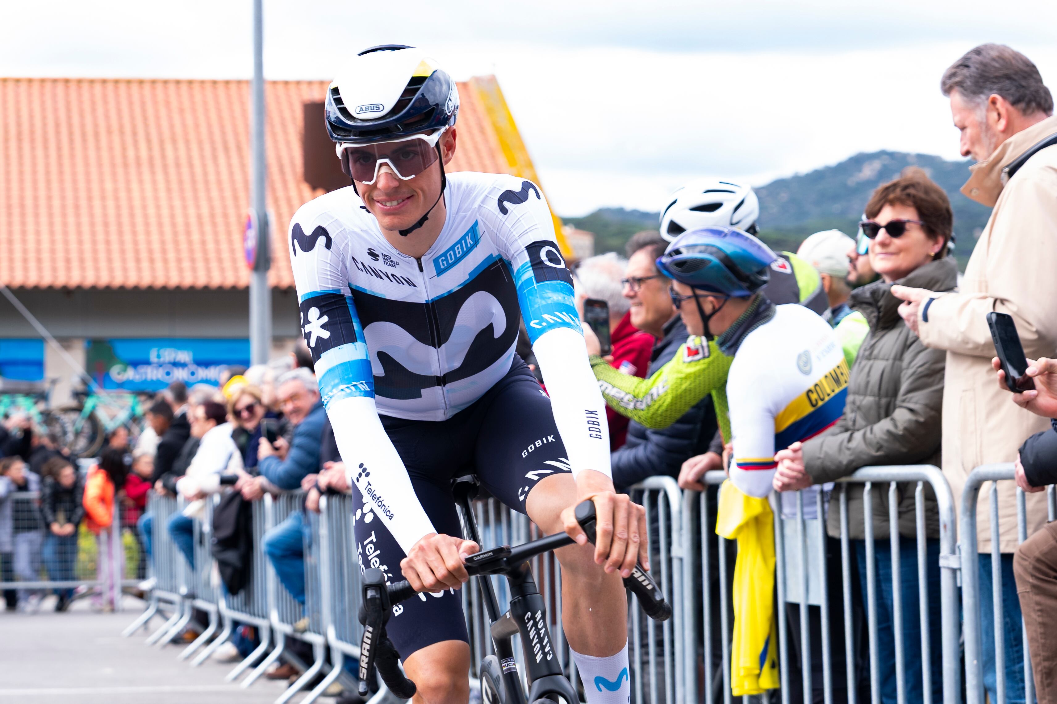 El mallorquí Enric Mas és el cap de files del Movistar Team i per a qui treballa Albert Torres de cara a guanyar la general de la Volta Ciclista de Catalunya.