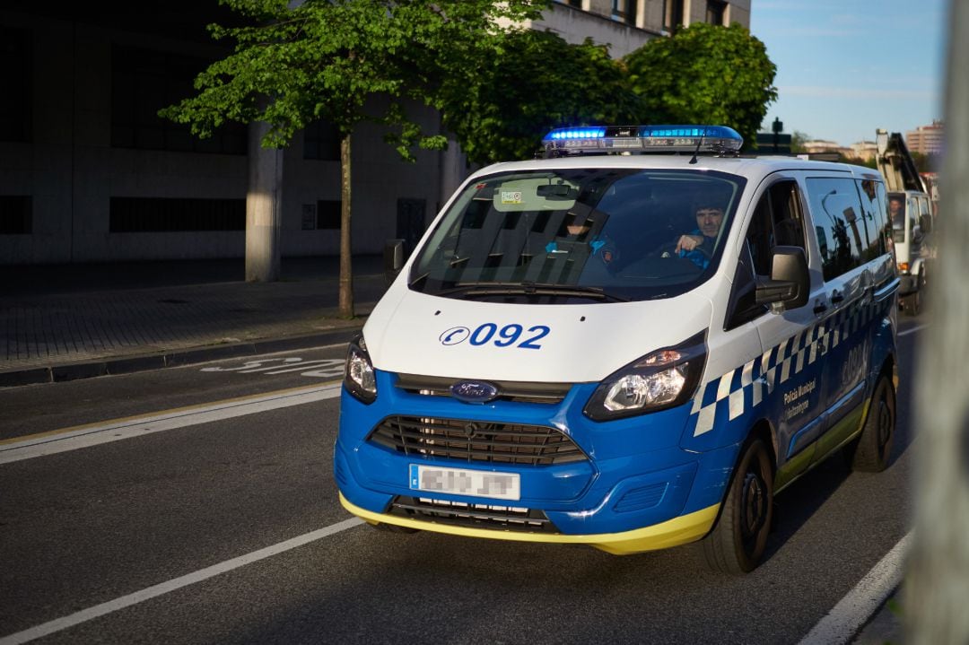 Un coche de la Policía Municipal de Pamplona