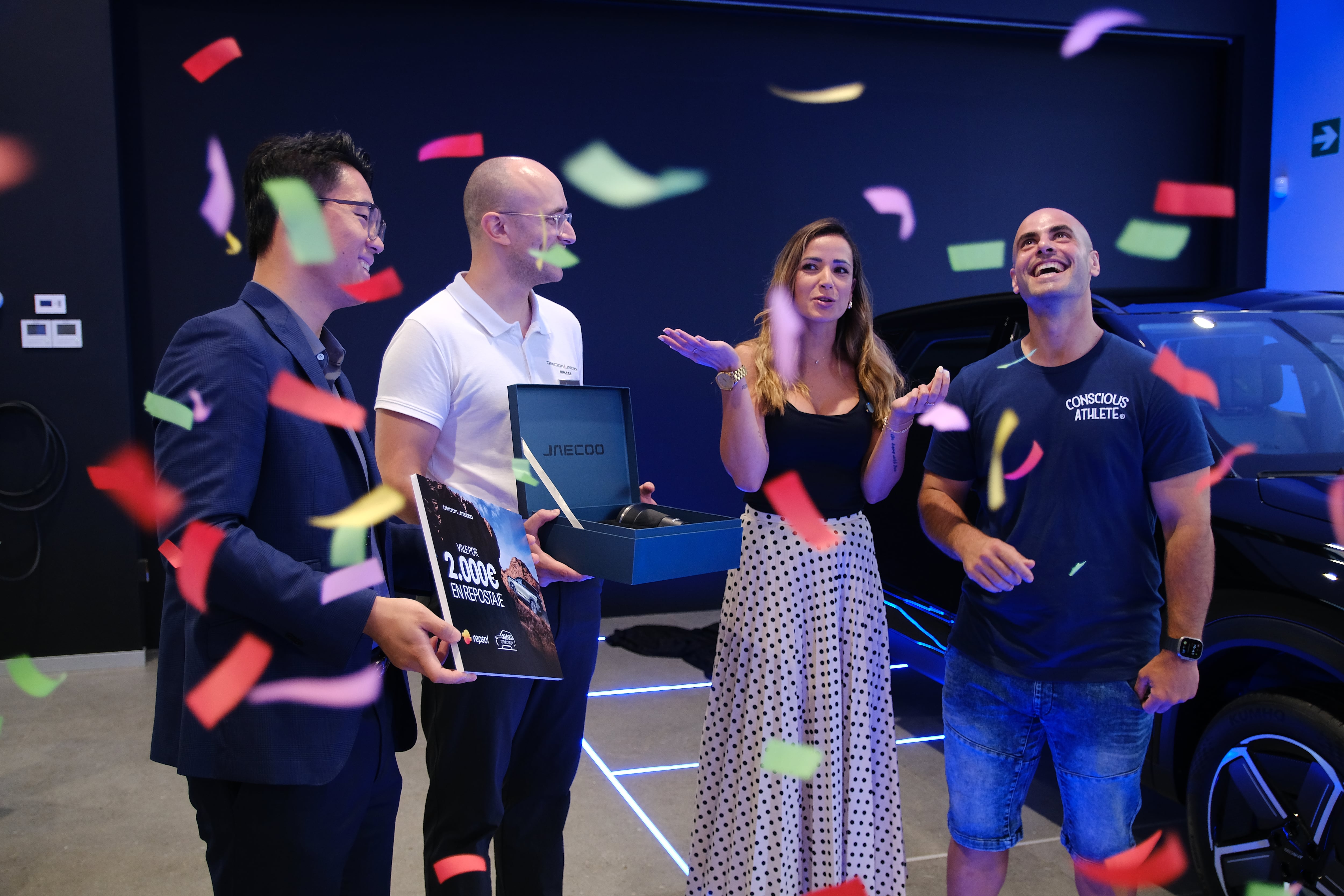 OMODA & JAECOO celebra un momento histórico con la entrega de su vehículo número 20.000 en Valencia