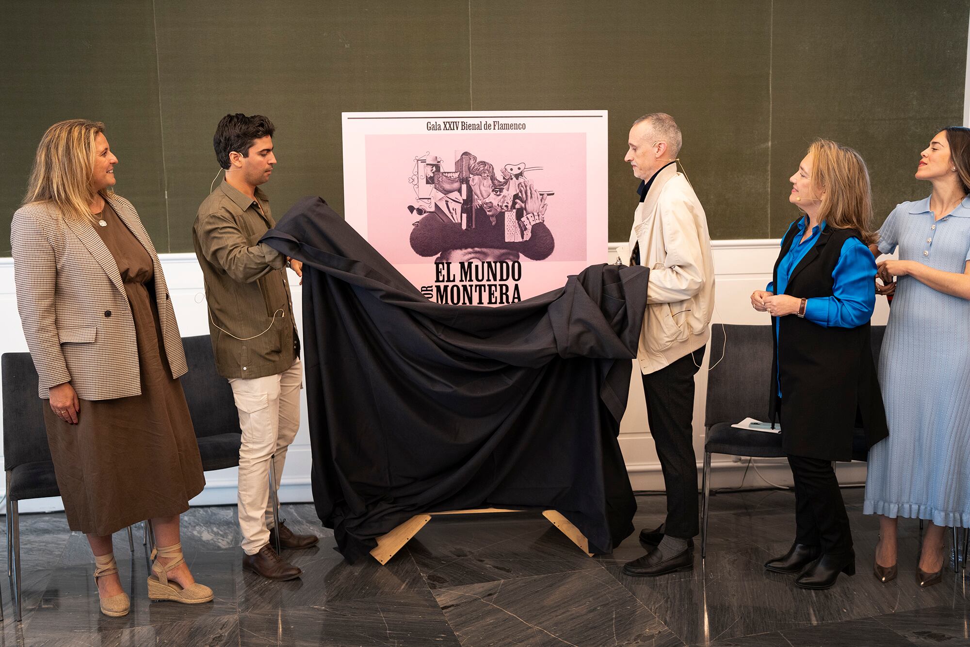 Presentación del cartel de "El mundo por montera"/ Bienal de Flamenco/ LAURA LEÓN