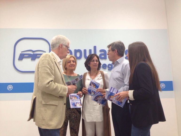 Los candidatos populares en Segovia antes de su intervención