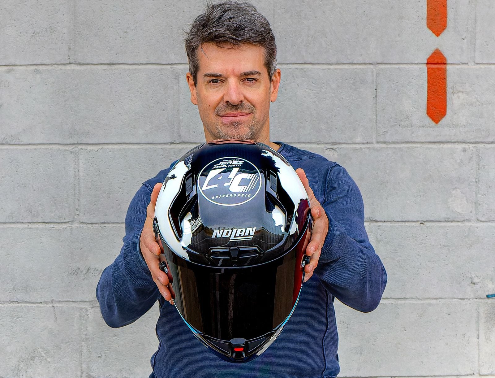 Carlos Checa pilotará la moto del 40 aniversario del Circuito de Jerez