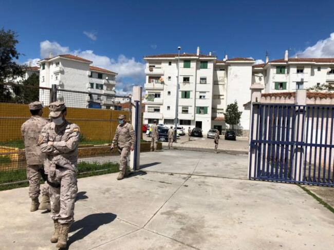 Efectivos de la Infantería de Marina en el Andrés Mateo.