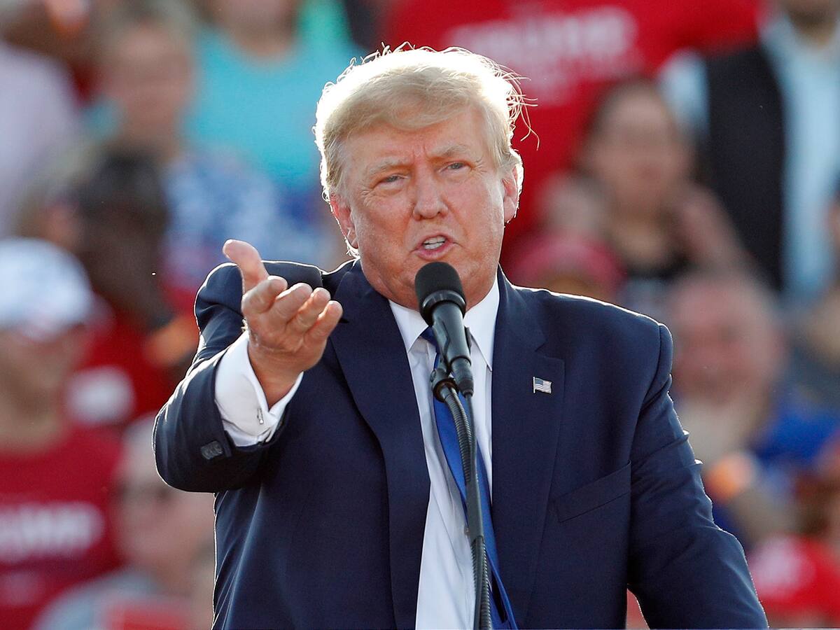 Trump barajó lanzar misiles a México para destruir laboratorios de droga, según su exsecretario de Defensa