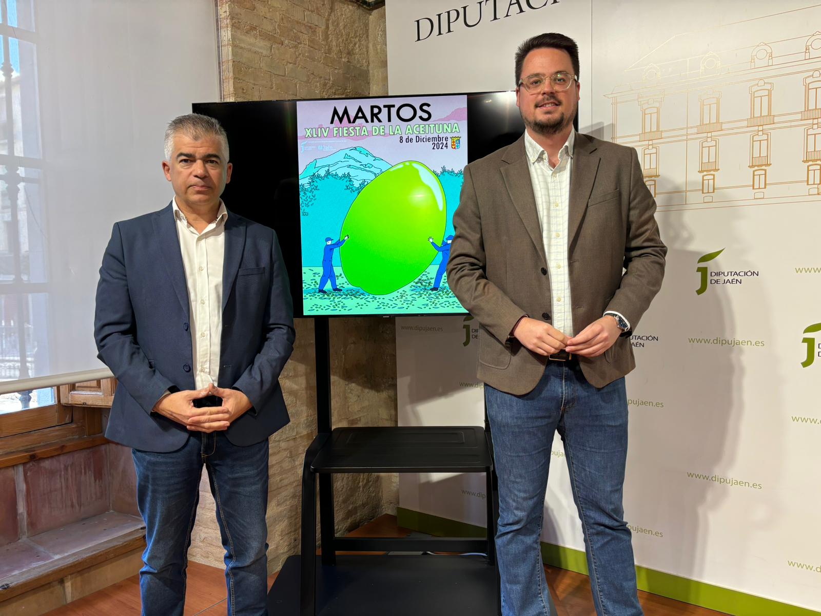 Emilio Torres, alcalde de Martos y Francisco Javier Lozano, diputado provincial de Promoción y Turismo.