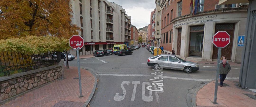 El cruce de la calle Noheda con el inicio de la calle de Las Torres