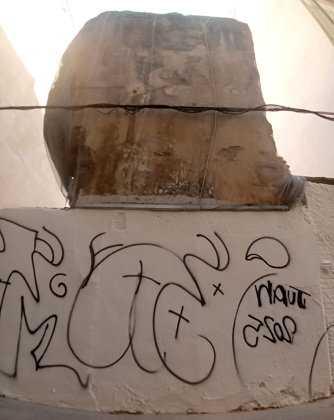 Estado de los restos de la muralla andalusí en València.