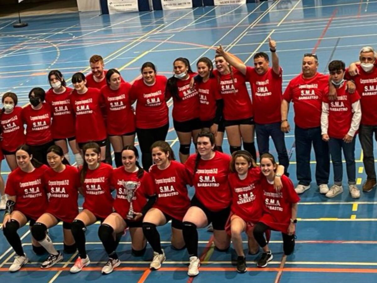 La S.M.A. de Barbastro, campeón juvenil femenina de Aragón