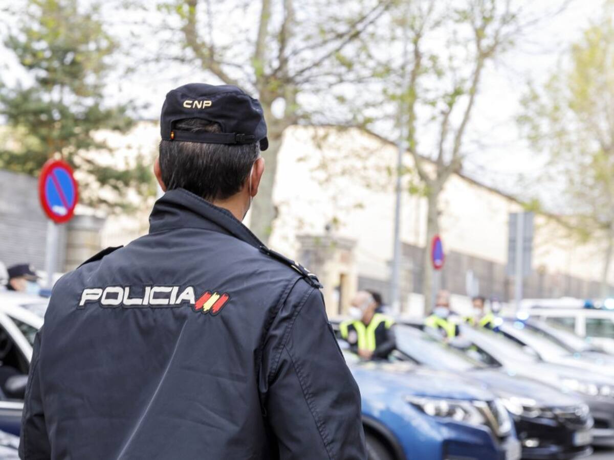Un policía nacional de Segovia, primer fallecido del cuerpo por COVID-19 en Castilla y León