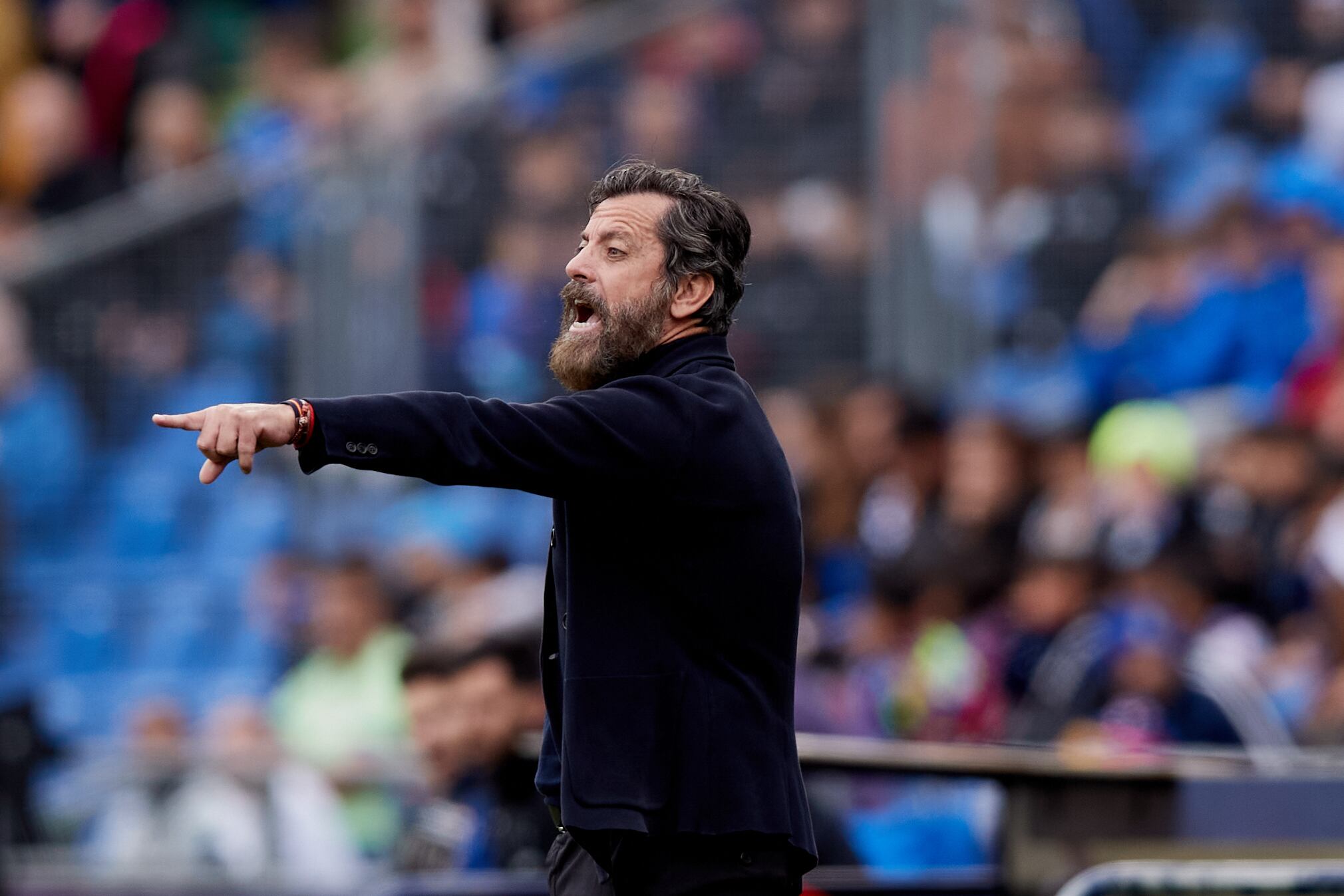 Quique Sánchez Flores, en el banquillo del Coliseum durante el partido de Liga entre Getafe CF y Sevilla FC