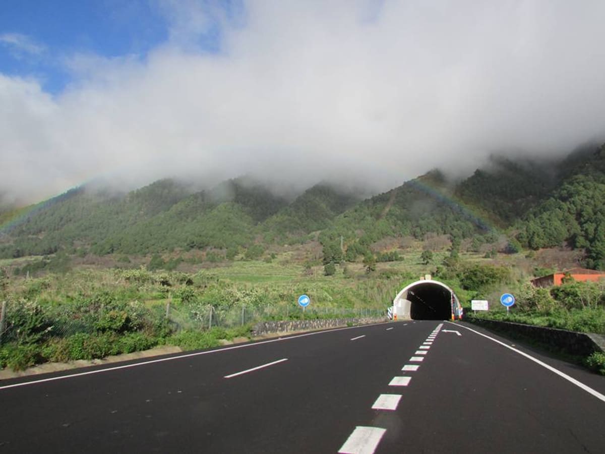 Tres días dando 'la vuelta a la isla' para llegar de Santa Cruz de Los Llanos