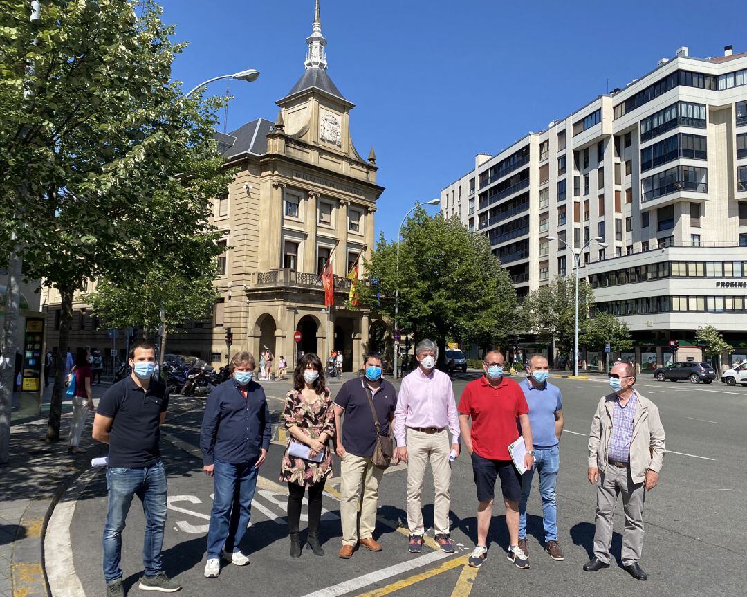 La Asociación de Hostelería y Turismo de Navarra traslada al Gobierno sus reivindicaciones