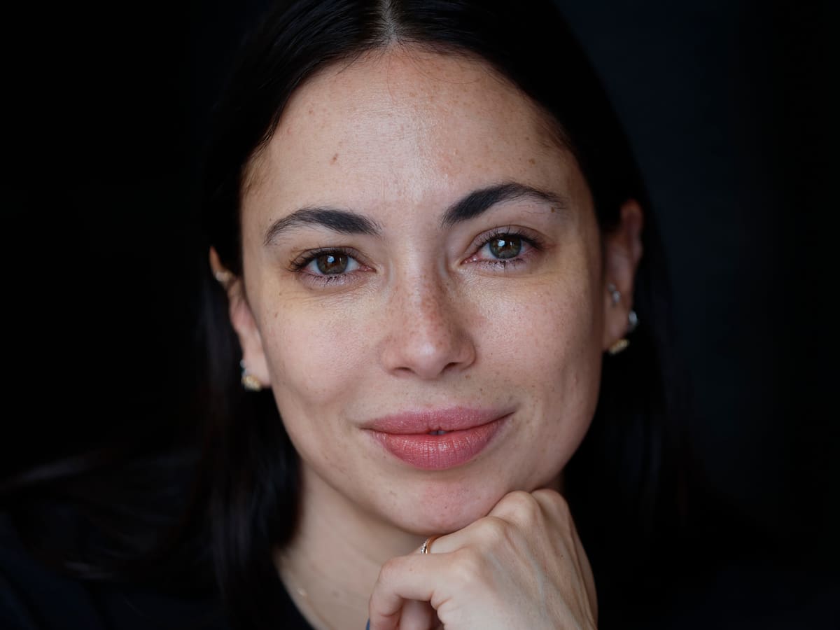 La hija de Carlos Saura muestra la cara personal de un creador tenaz: "Jamás se aburrió"