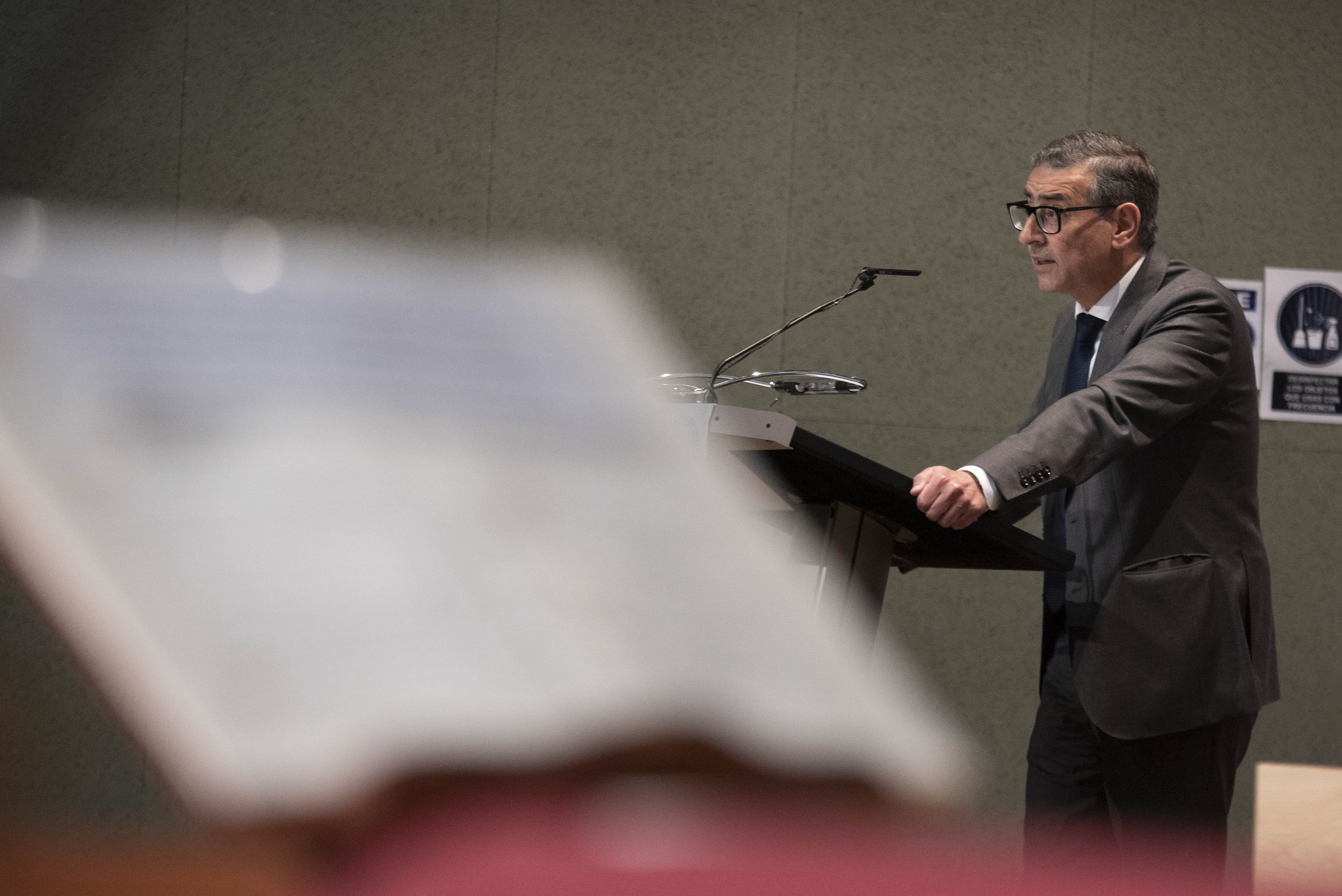 El Rector de la Universidad de Murcia, José Luján, durante su discurso