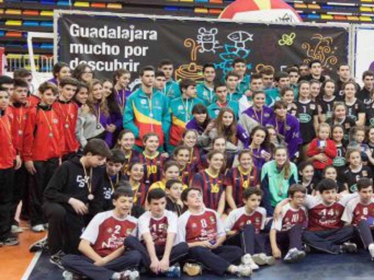Más de 4000 participantes en la IV Copa de España de Voleibol Guadalajara 2016