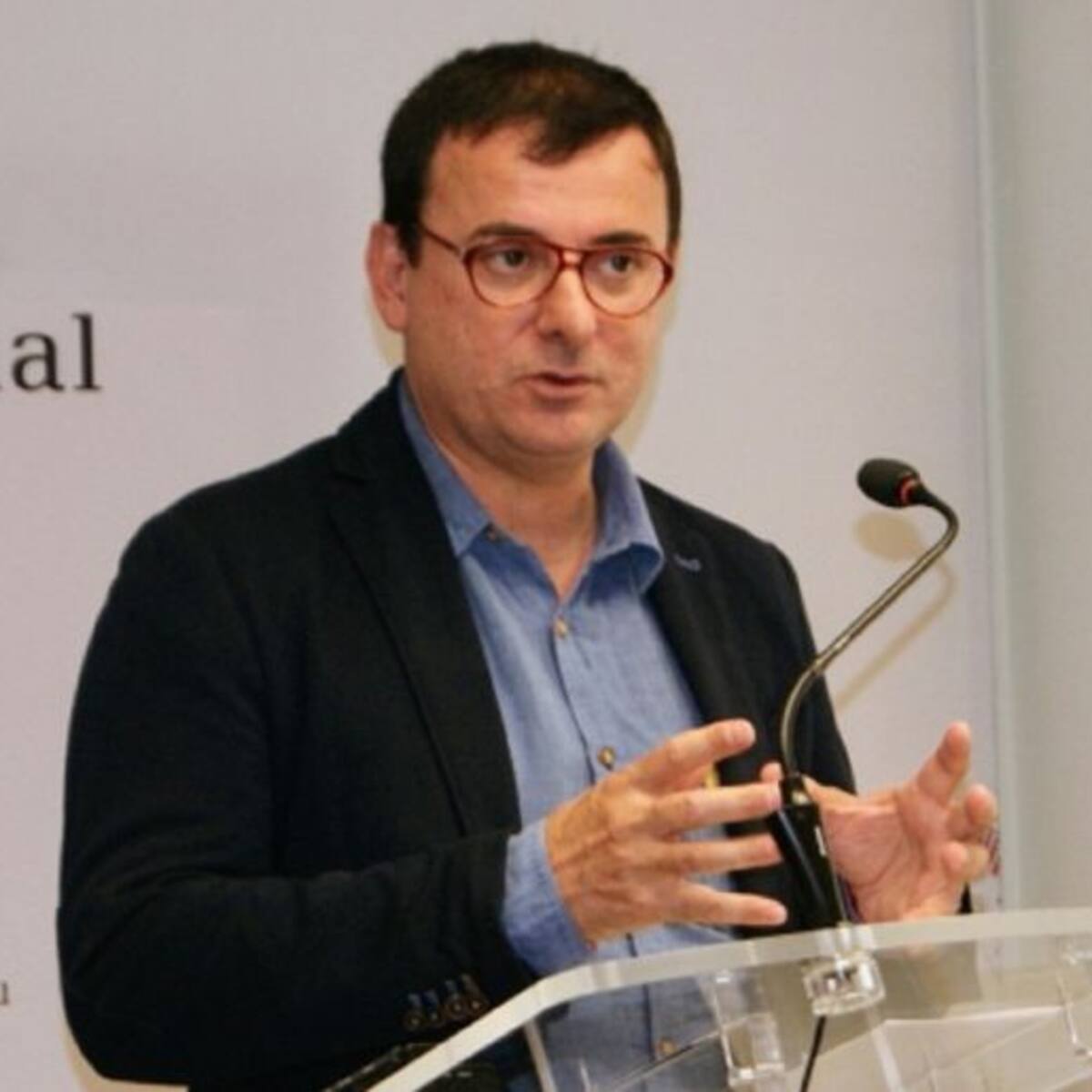 El PSOE abre expediente sancionador a Emilio Ivars, paso previo a su expulsión