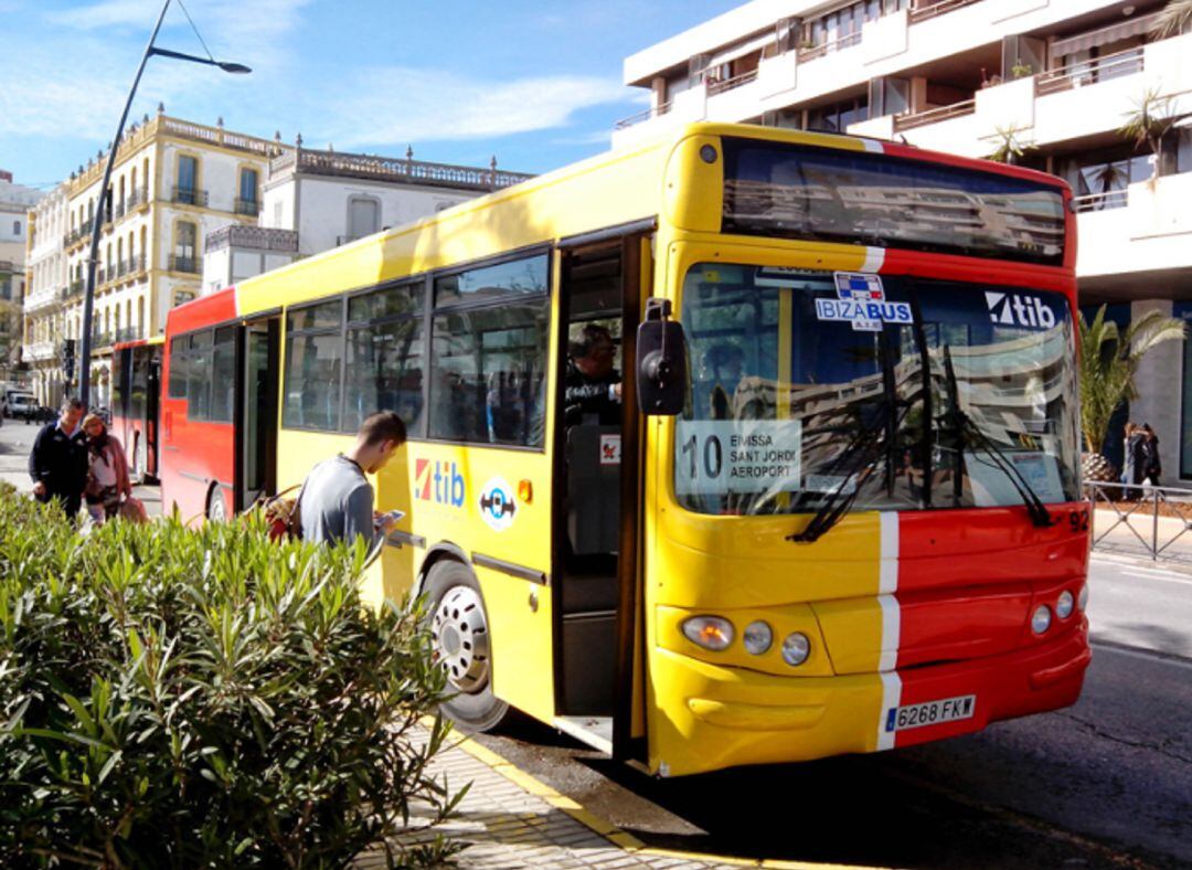 Imagen de archivo de un autobús