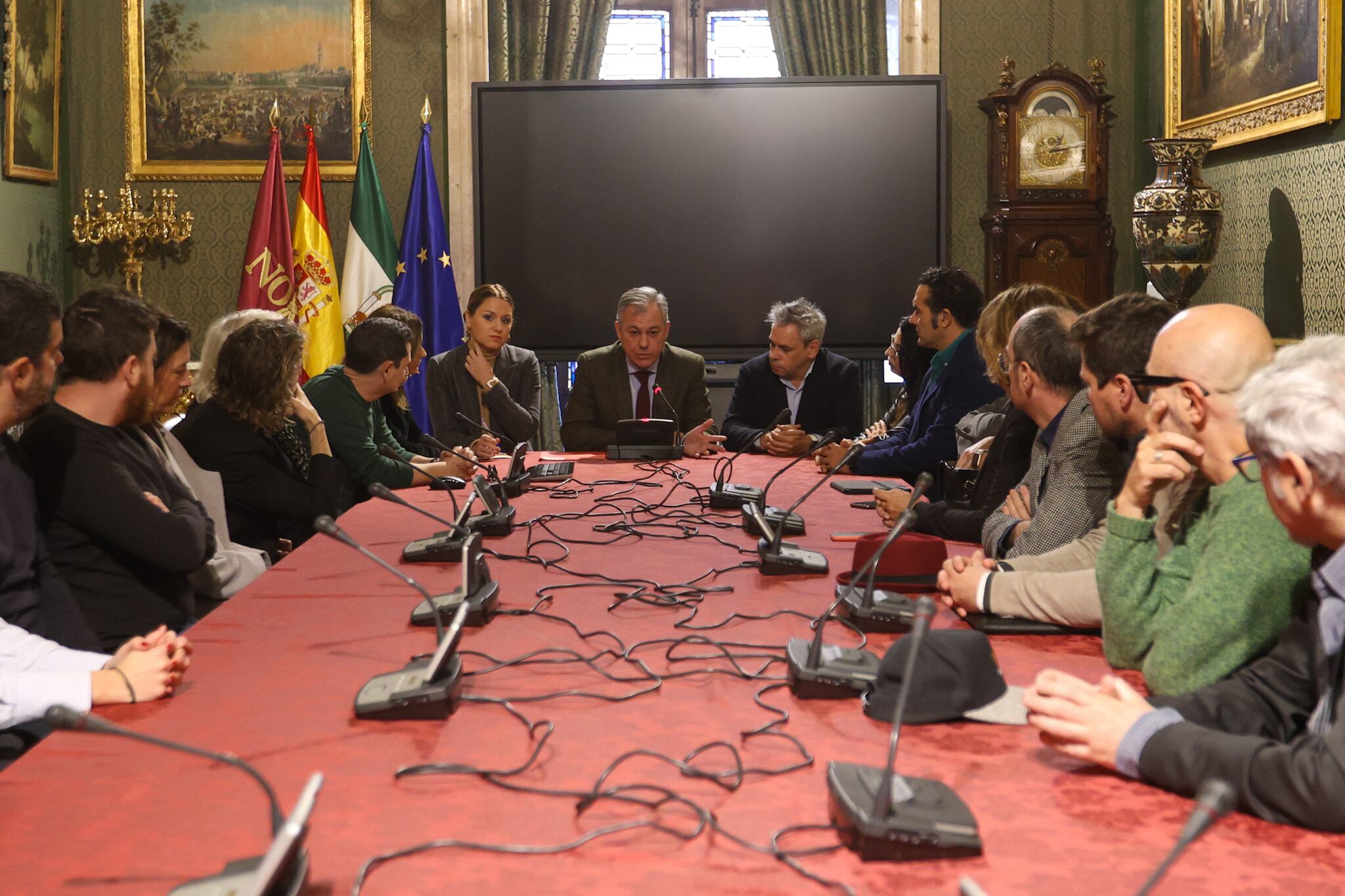 Reunión en el Ayuntamiento de Sevilla sobre el Festival de Cine de Sevilla