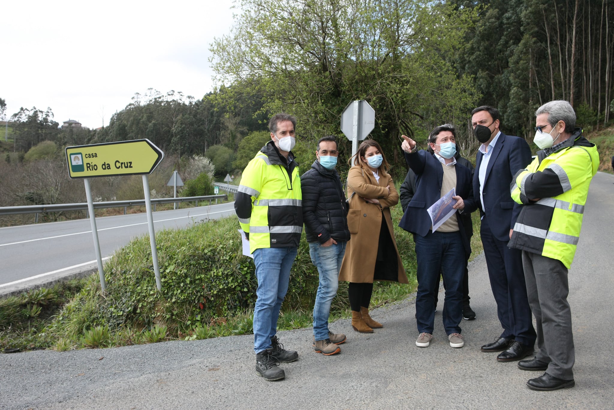 El alcalde de Cariño, José Miguel Alonso Pumar, y el presidente de la Diputación, Valentín González Formoso, visitaron la zona en 2021