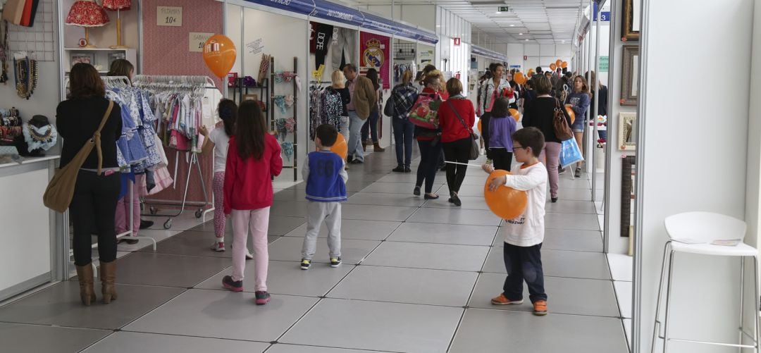 La feria aglutina a 38 comercios locales que darán a conocer sus productos y servicios