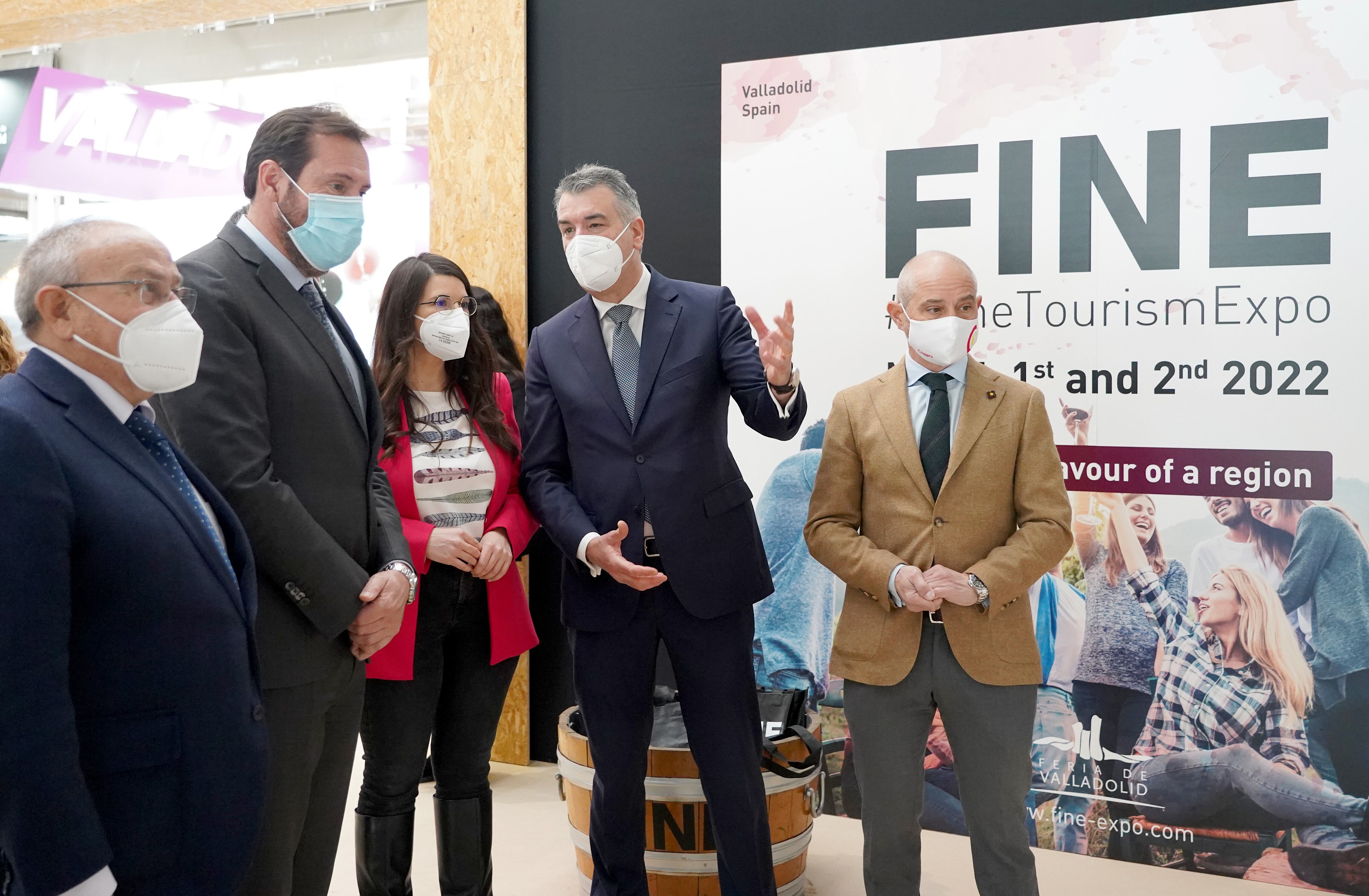 Acto de inauguraci�n de la Feria Internacional de Enoturismo (FINE) con la participaci�n del alcalde de Valladolid, �scar Puente; la diputada provincial de Empleo, Desarrollo Econ�mico, Turismo y Participaci�n, Gema G�mez; el director general de Turespa�a, Miguel Sanz; y el presidente del Comit� Ejecutivo de la Feria de Valladolid, V�ctor Caramanzana.