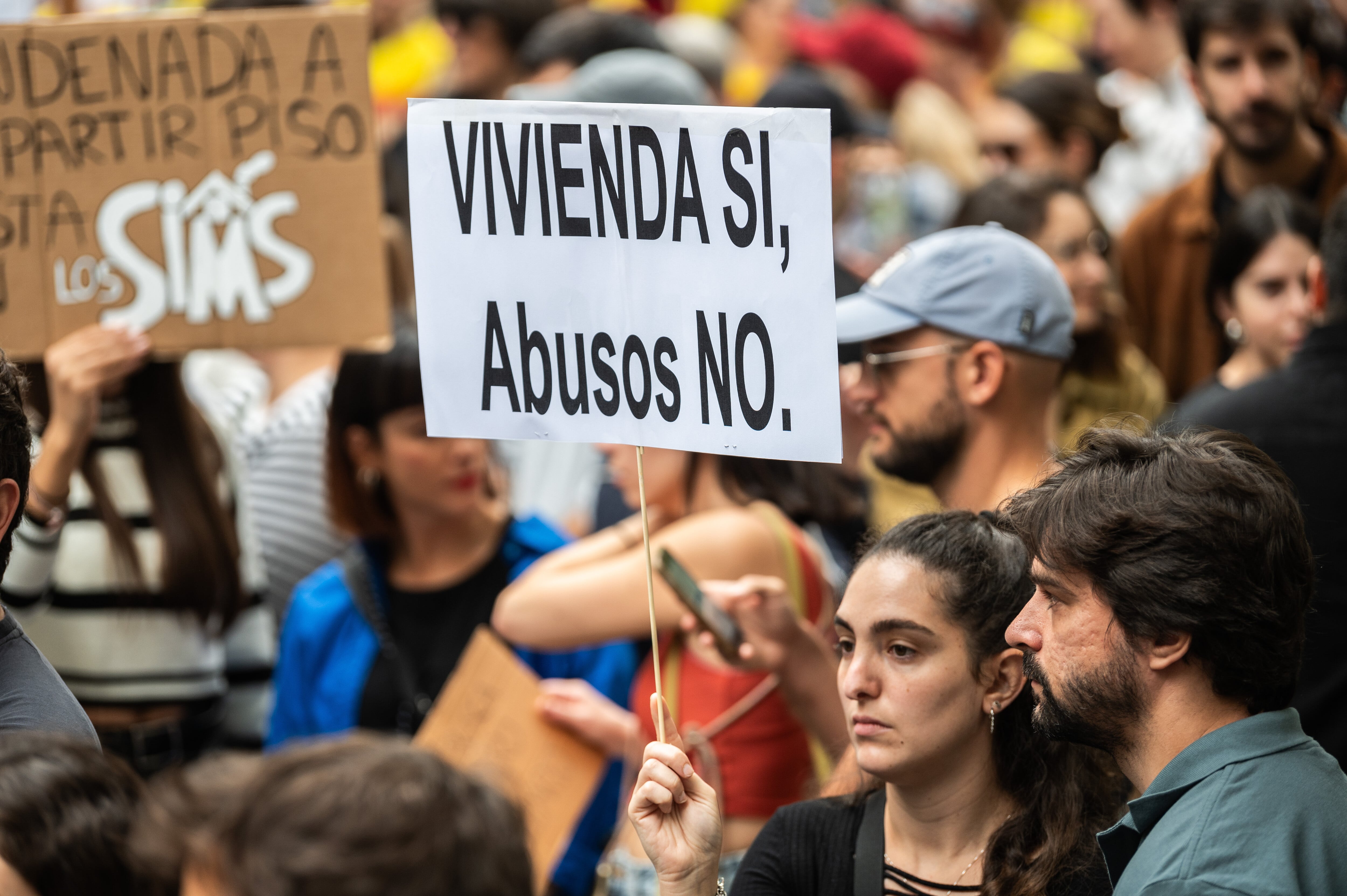 Manifestación por una vivienda digna y asequible.