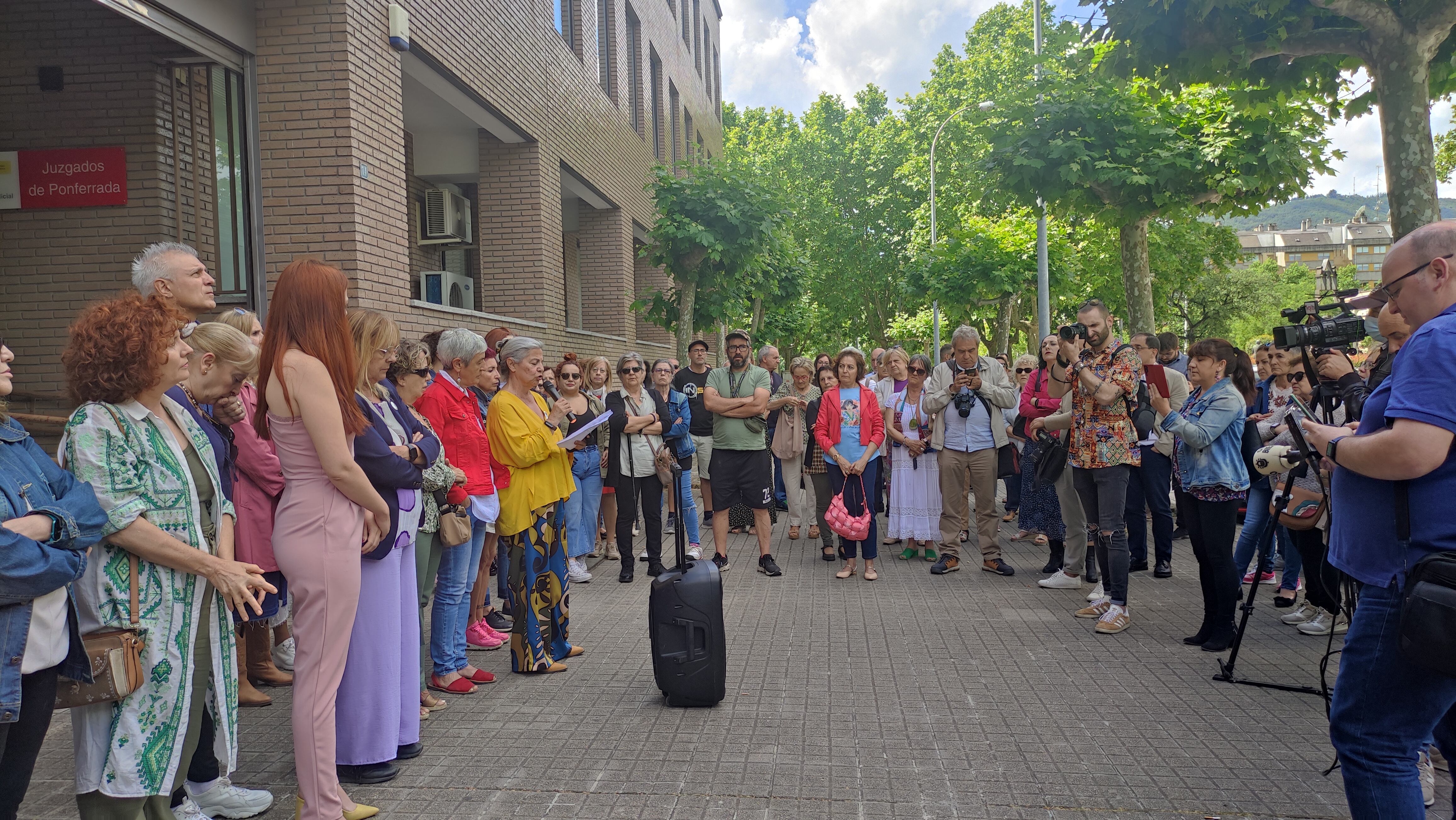 Participantes en la protesta