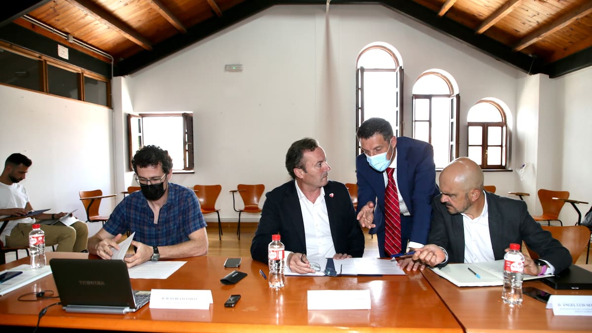 El Patronato de las Marismas de Santoña pide soluciones al saneamiento