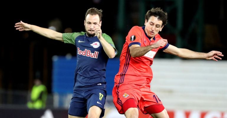 Oyarzabal, durante el partido ante el Salzsburgo