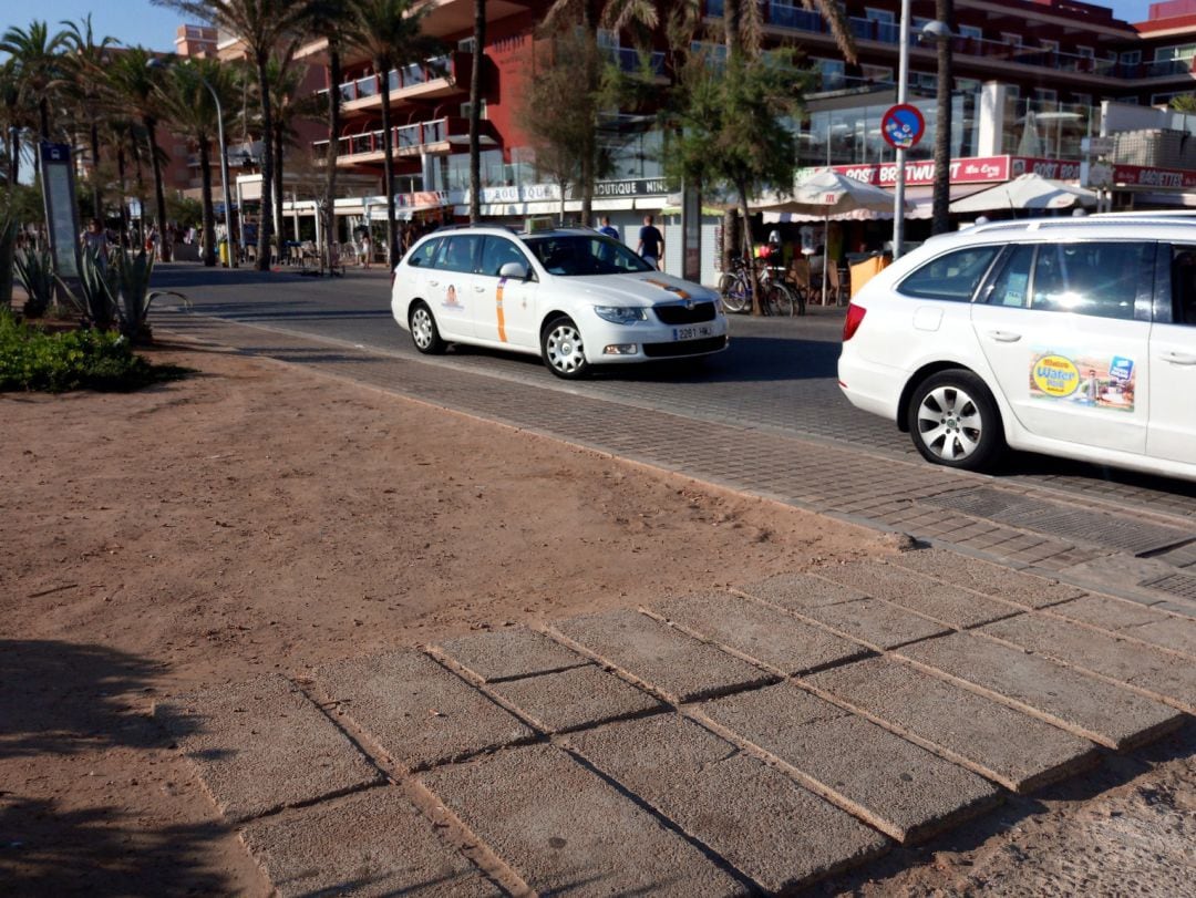 Taxis en la Playa de Palma.