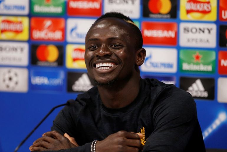 Mané durante la rueda de prensa en Anfield. 