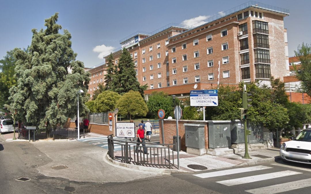 Imagen de las afueras del hospital toledano