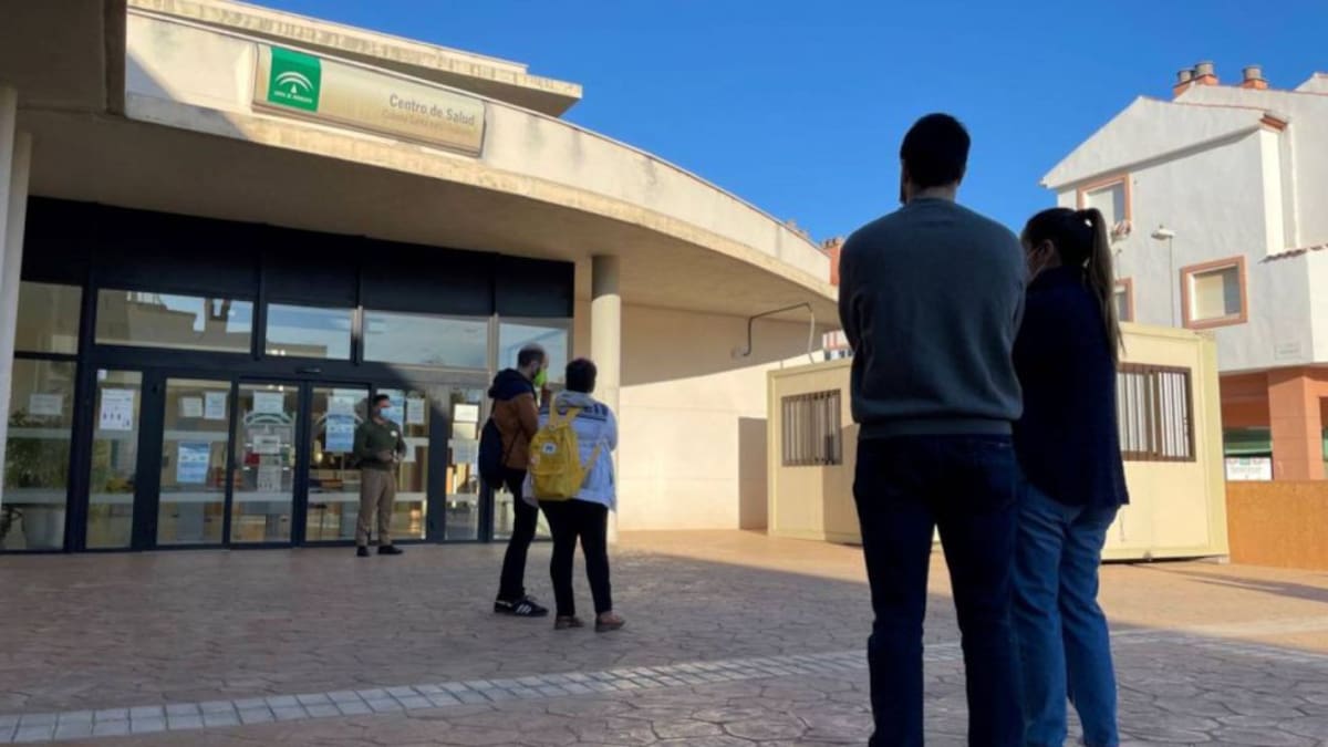 La atención primaria en Málaga empeora: 6 de cada 10 pacientes no consiguen cita y la espera media sube a 9 días