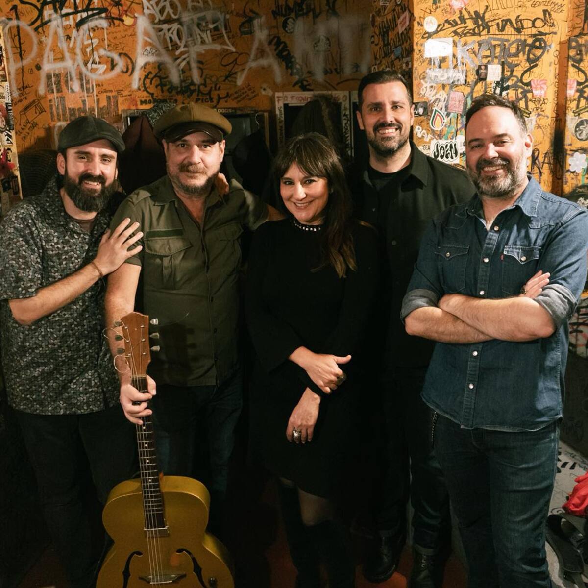 Amaral entre los Seres Queridos de Eladio en Madrid