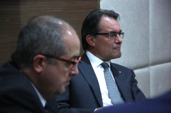 Artur Mas junto al conseller de Empresa y Ocupación, Felip Puig, durante un encuentro con empresarios indios en Nueva Delhi