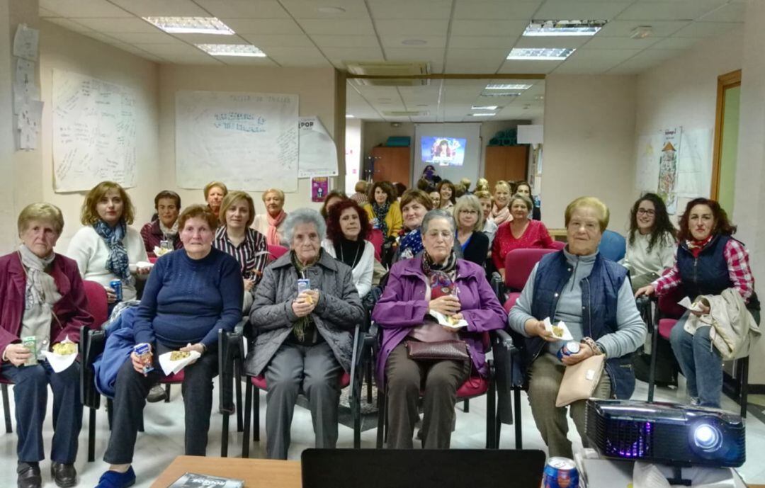 Taller en Las Gabias con motivo del 25N, día contra la violencia de género