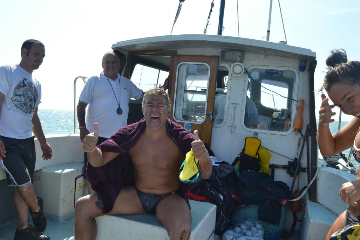 Jorge Crivillés, tras cruzar el Canal de la Mancha