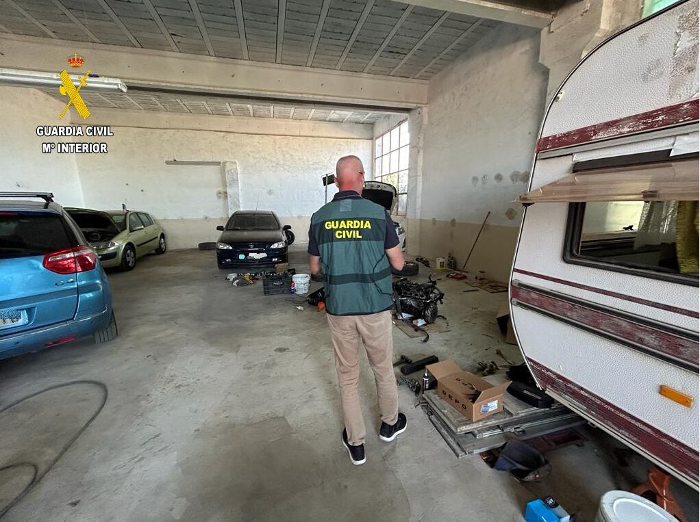 Interior de uno de los talleres investigados