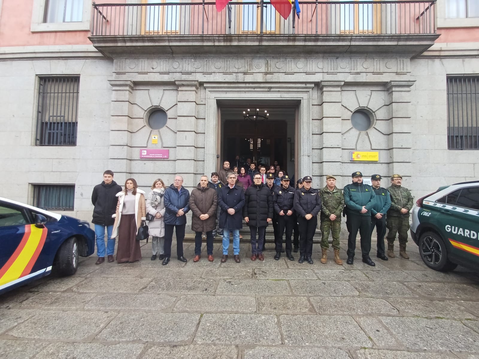 Concentración minuto de silencio en Ávila por el accidente ferroviario de Adamuz