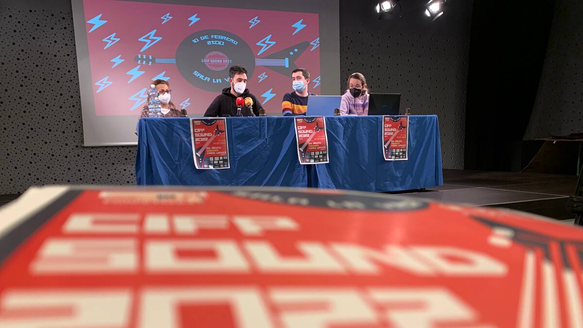 Gibones, En Bruto y Mars Wavez, "a escena" en el CIFP Sound Festival en Ponferrada