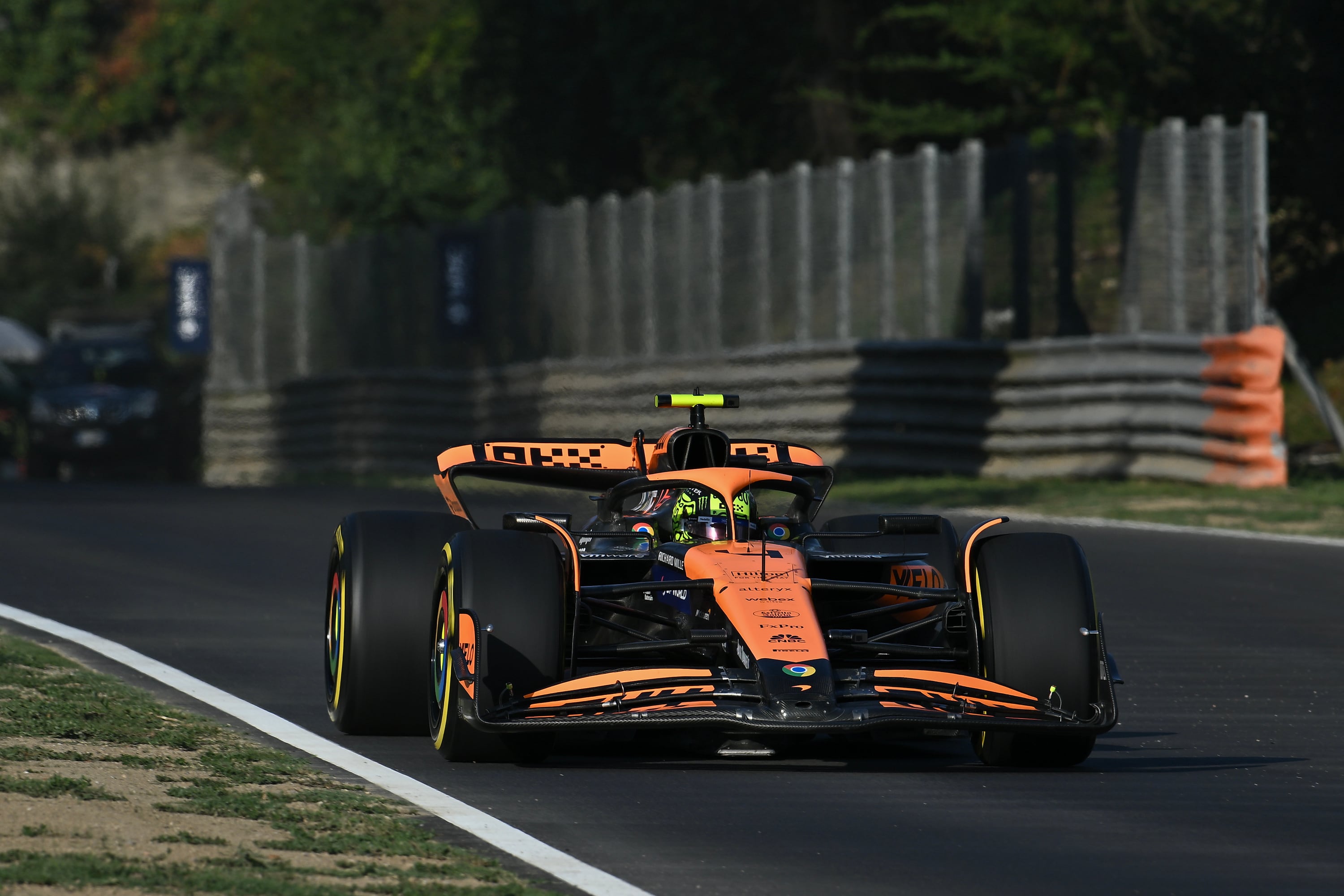 Lando Norris durante uno de los entrenamientos del GP de Italia en el Autodromo Nazionale Monza