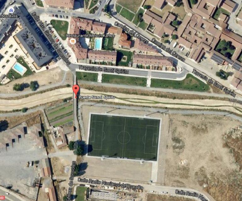 Vista aérea de los campos de fútbol en la zona de Sancti Spiritu