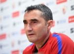 BARCELONA, SPAIN - APRIL 20: Head coach Ernesto Valverde of FC Barcelona faces the media during a press conference ahead of the Spanish Copa del Rey Final match at the Ciutat Esportiva de Sant Joan Despi on April 20, 2018 in Barcelona, Spain. (Photo by David Ramos/Getty Images)