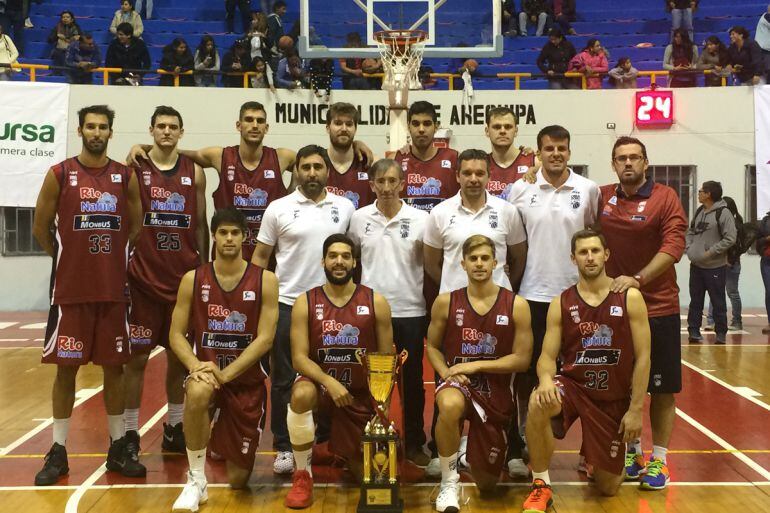 El Obradoiro se proclamó campeón del Torneo de Arequipa