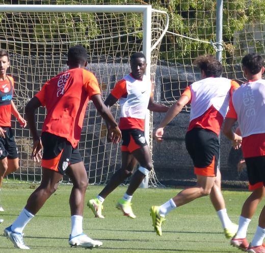 Patrick Soko durante un entrenamiento de la SD Huesca