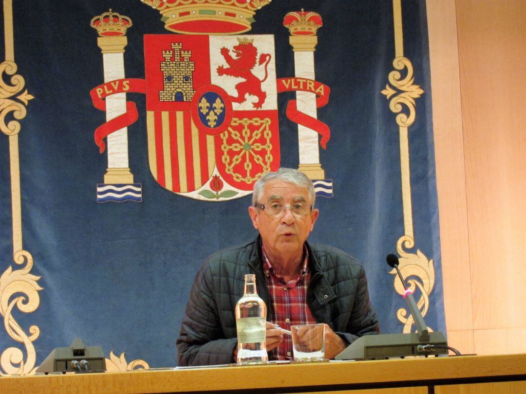 El delegado del Gobierno en Canarias confía en que la participación en las islas avance más que la nacional.