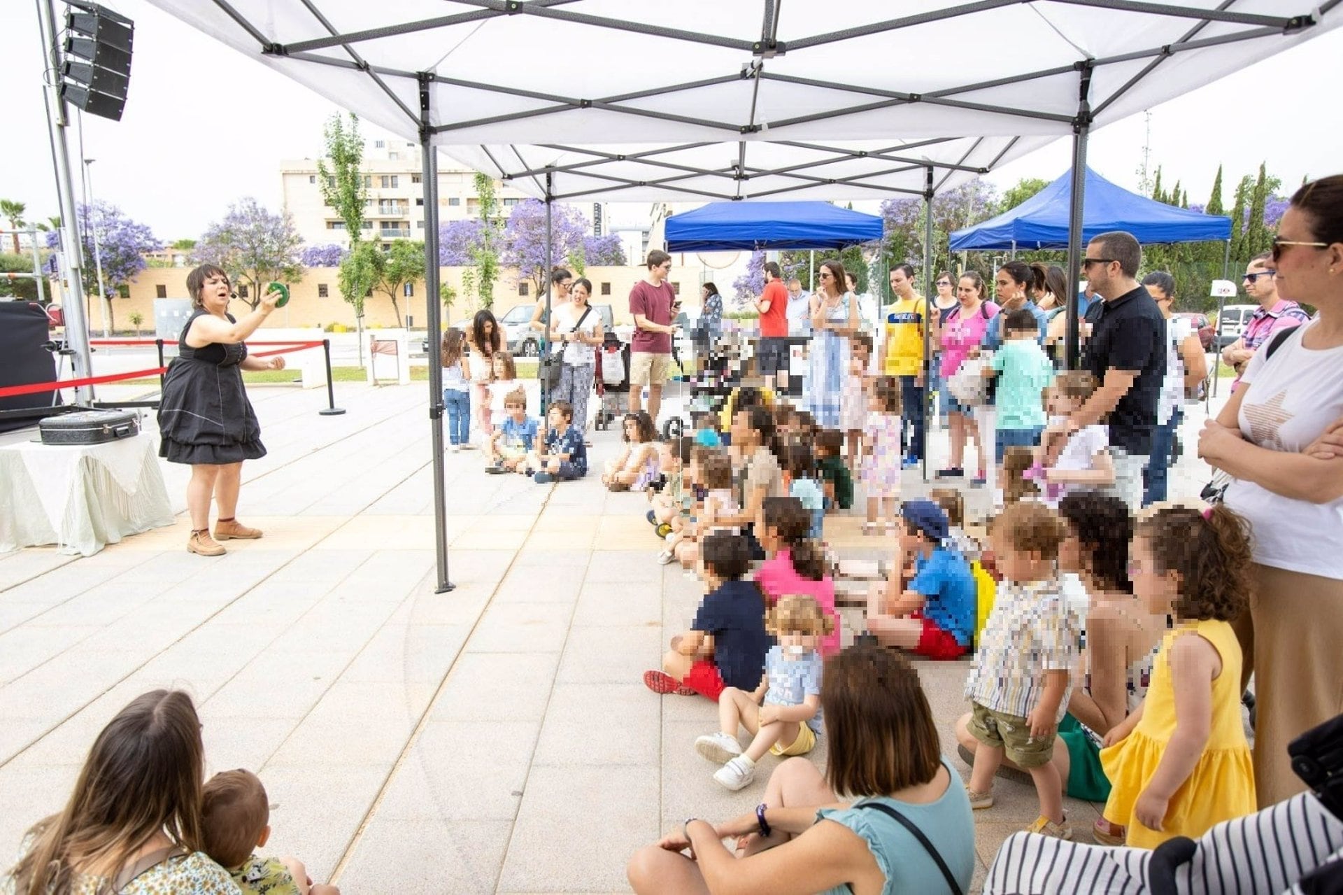 Actividades escolares en la Feria del Libro de Mairena del Aljarafe